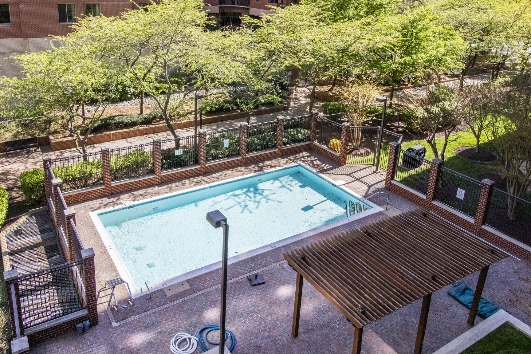 North Monroe Virginia Square Arlington — aerial pool and rooftop view